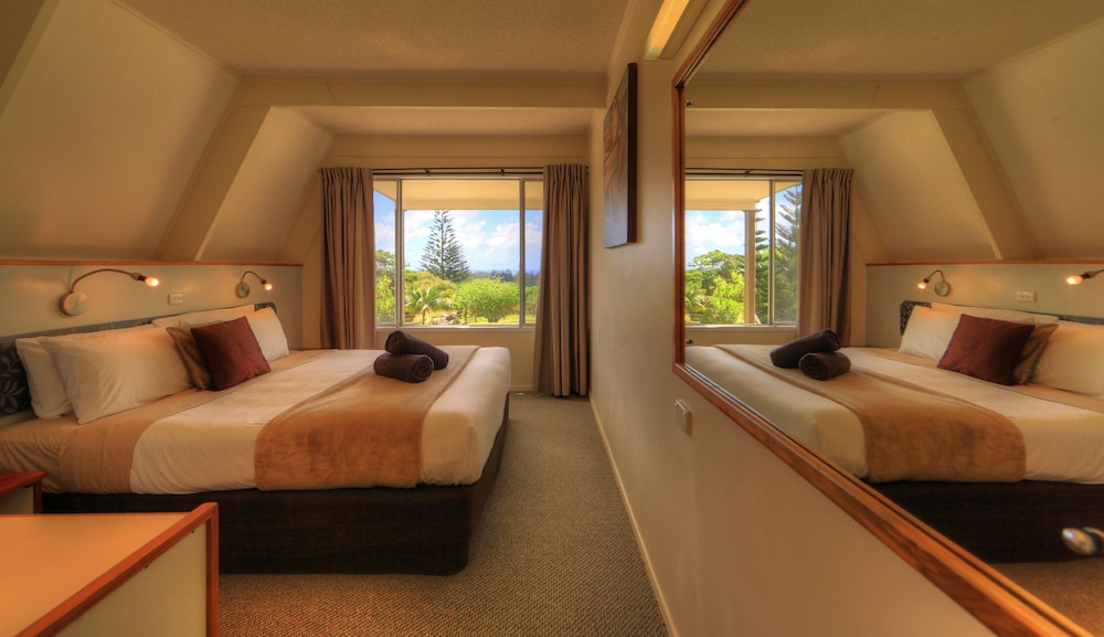 One Bedroom A-Frame - Excluding Car Rental photo 1