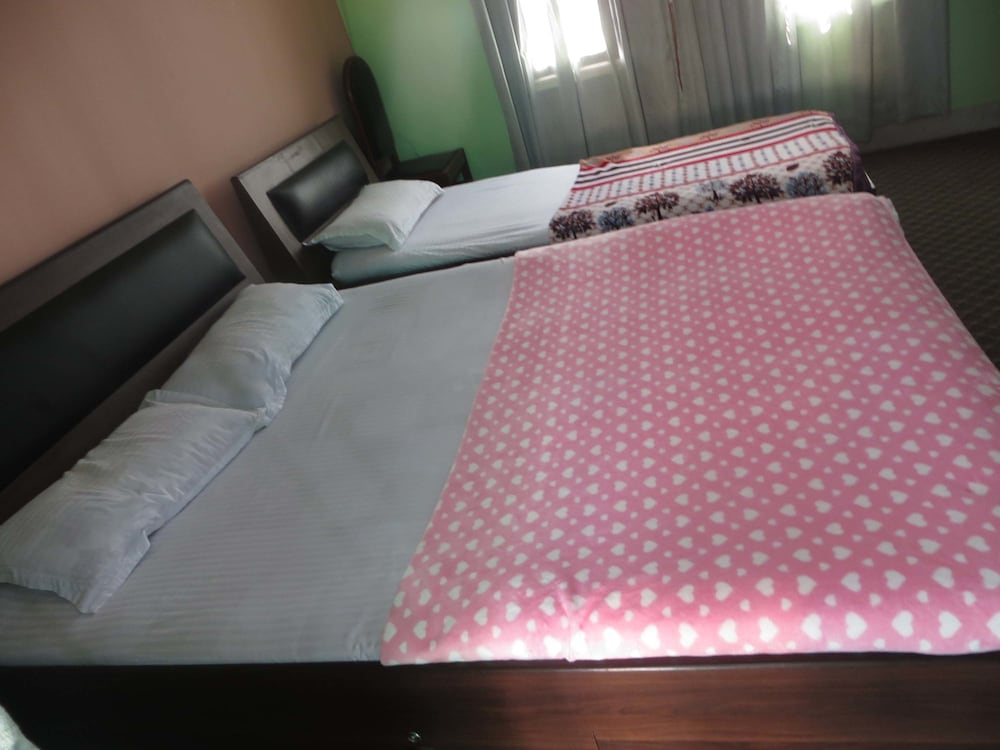 Basic Double Or Twin Room photo 2