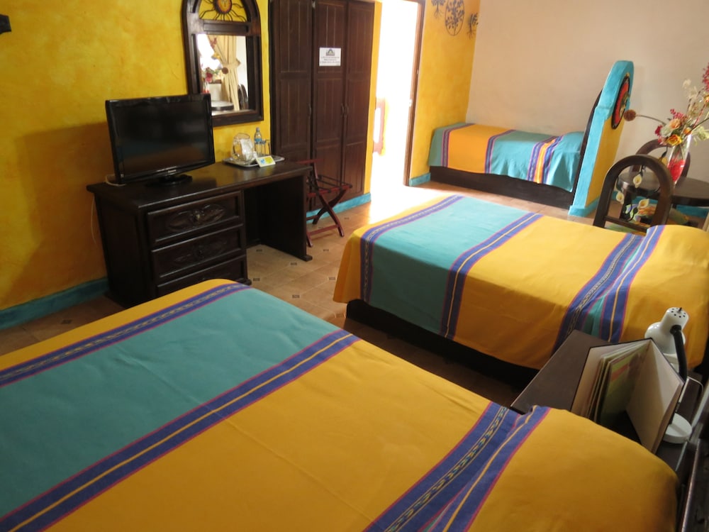 Standard Double Room, 2 Double Beds photo 3