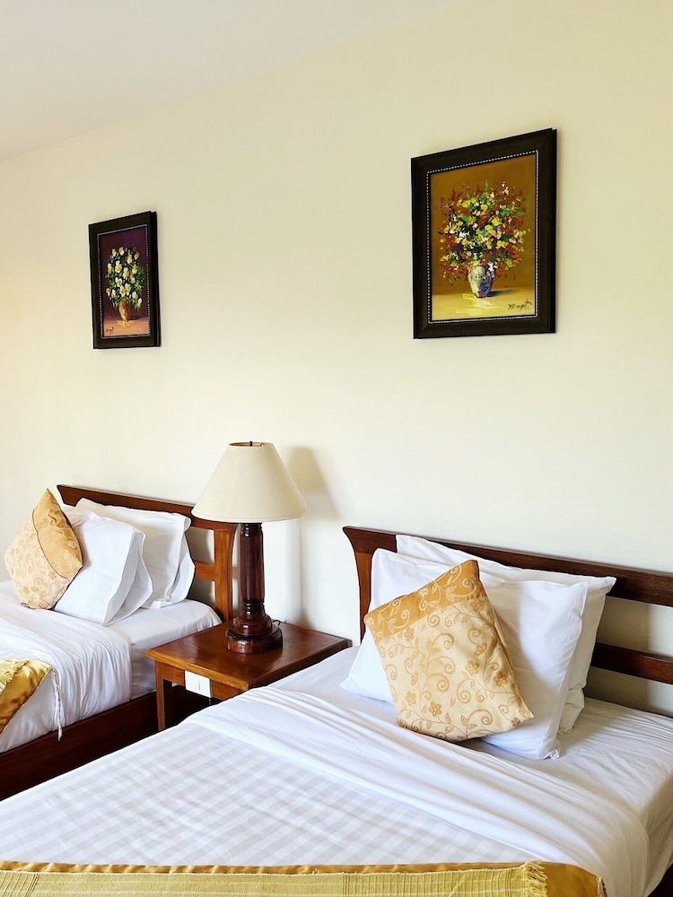Deluxe Twin Room, River View - Photo 4