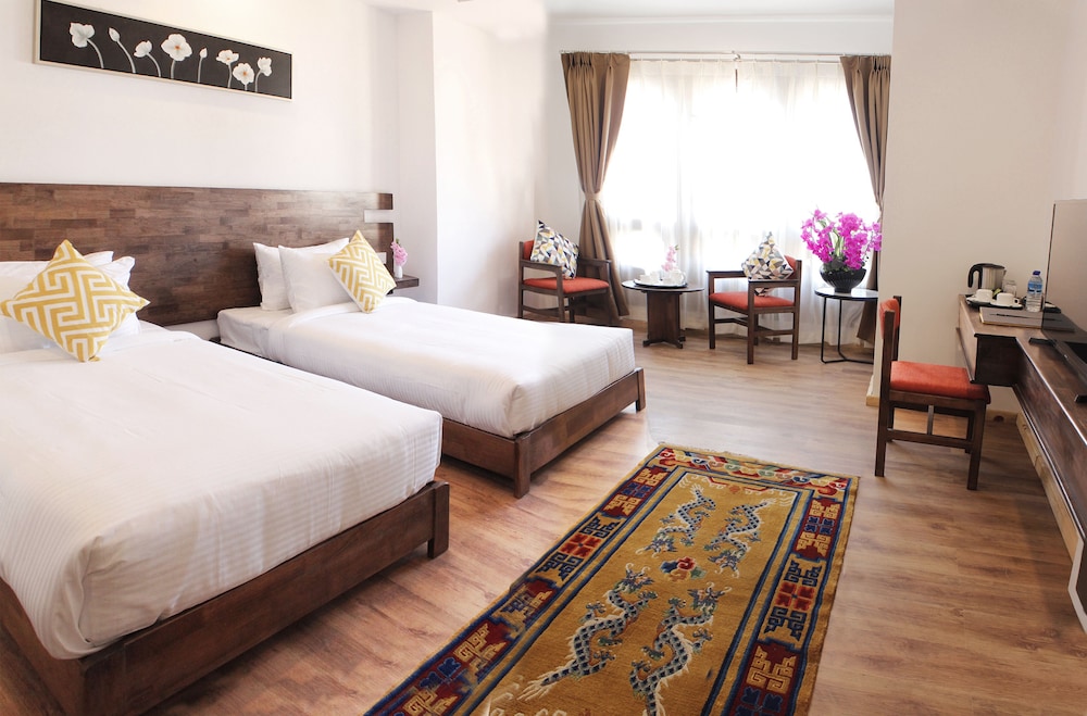 Deluxe Twin Room photo 3