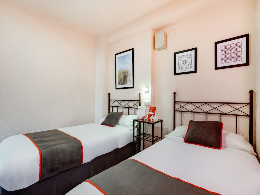 Quadruple Room photo 3