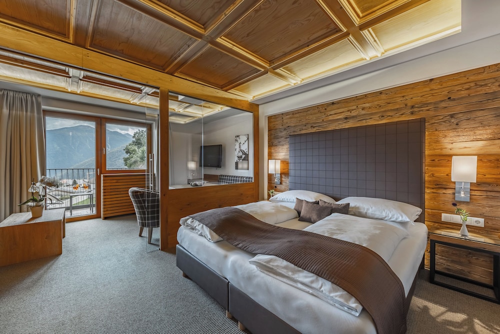 Junior Double Room