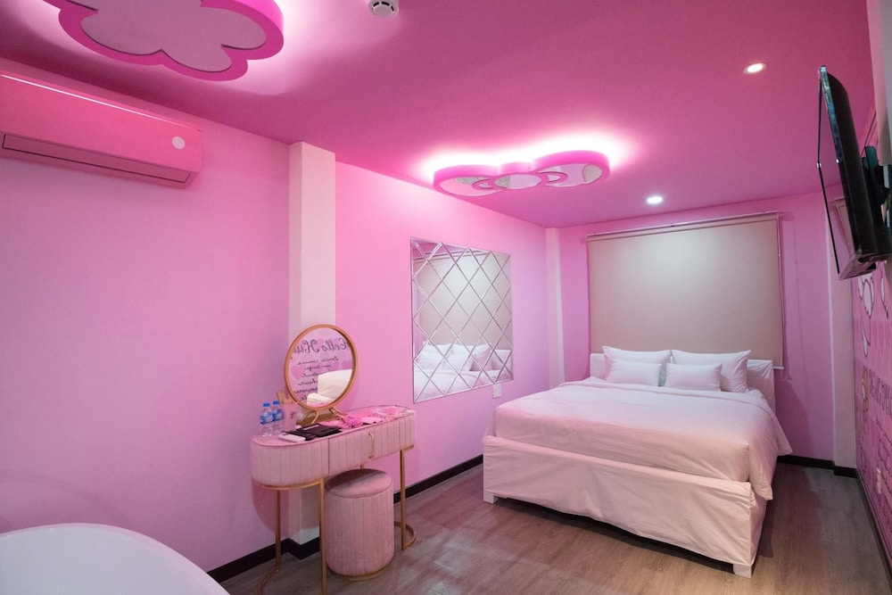 Deluxe Double Room, Garden View photo 3