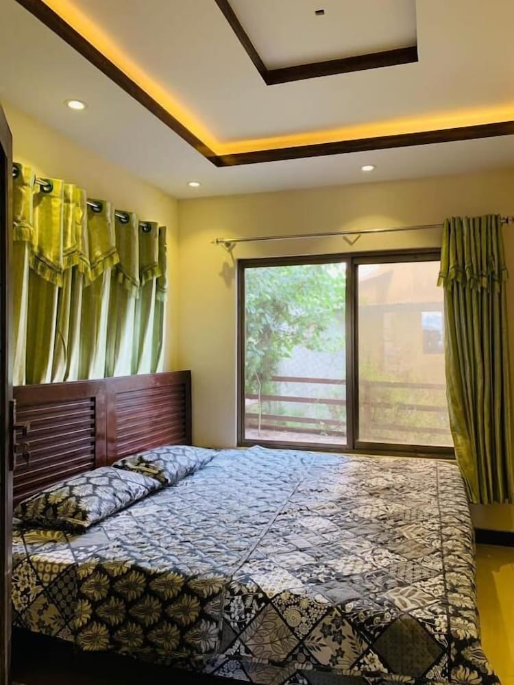 Standard Triple Room - Photo 1