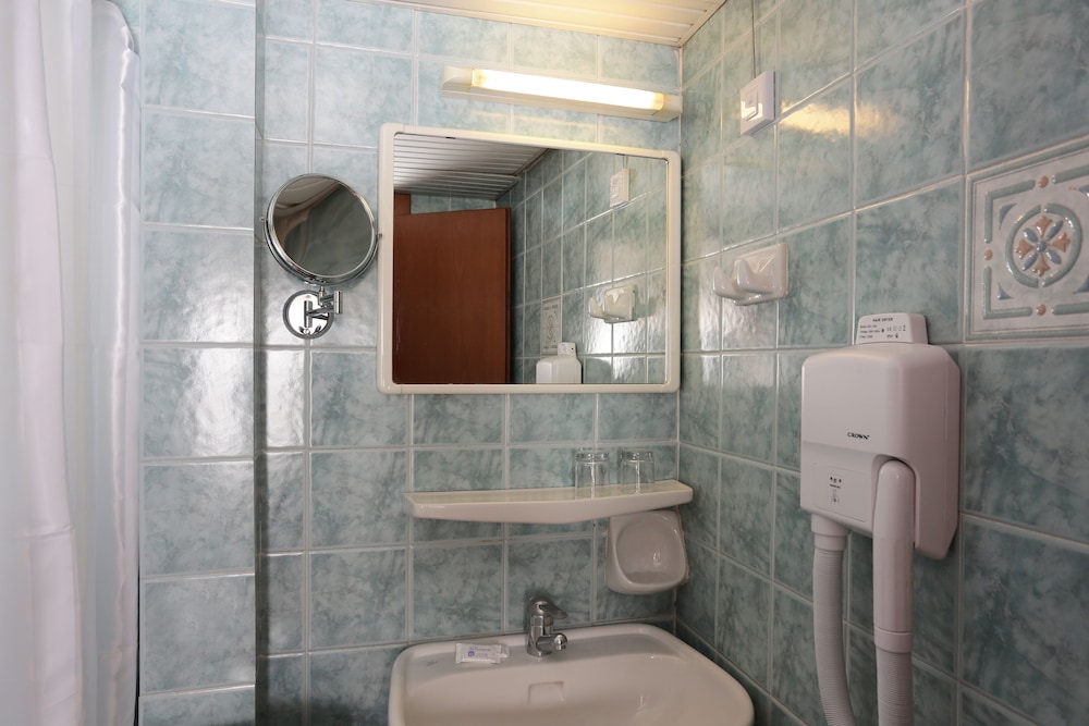 Standard Double or Twin Room, Balcony photo 3