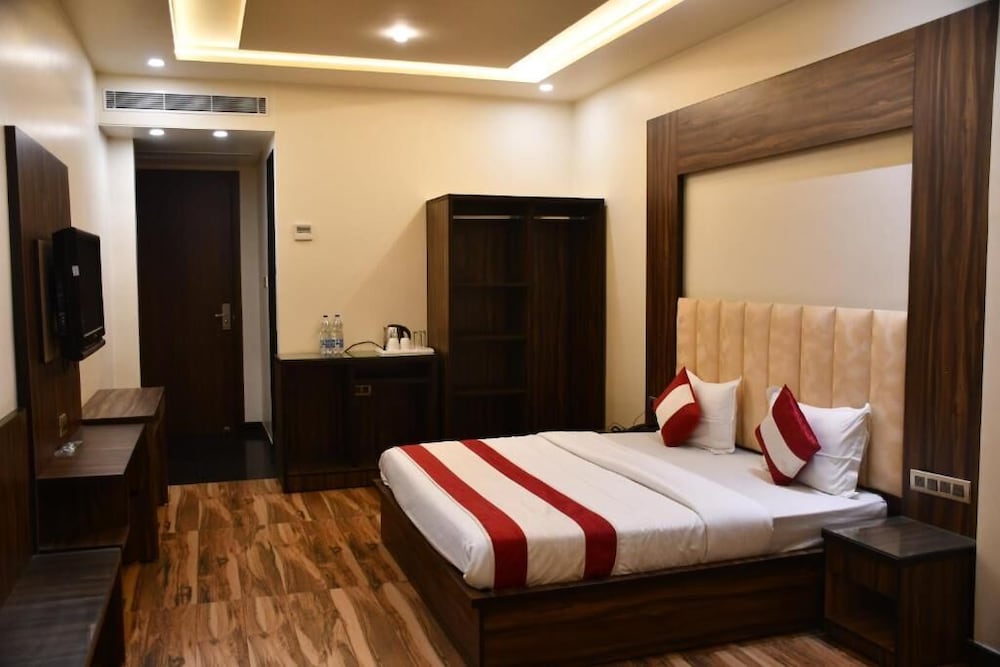 Premium Room - Photo 4