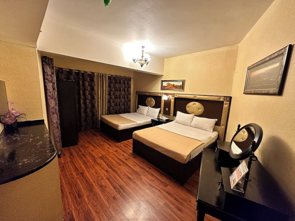 Family Suite photo 2