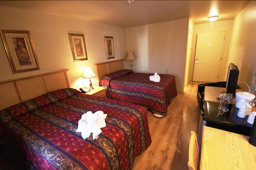 Superior Room, 2 Double Beds photo 2