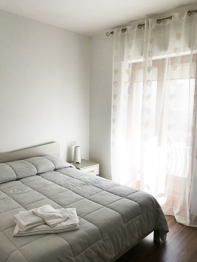 Classic Room, 1 Queen Bed photo 1