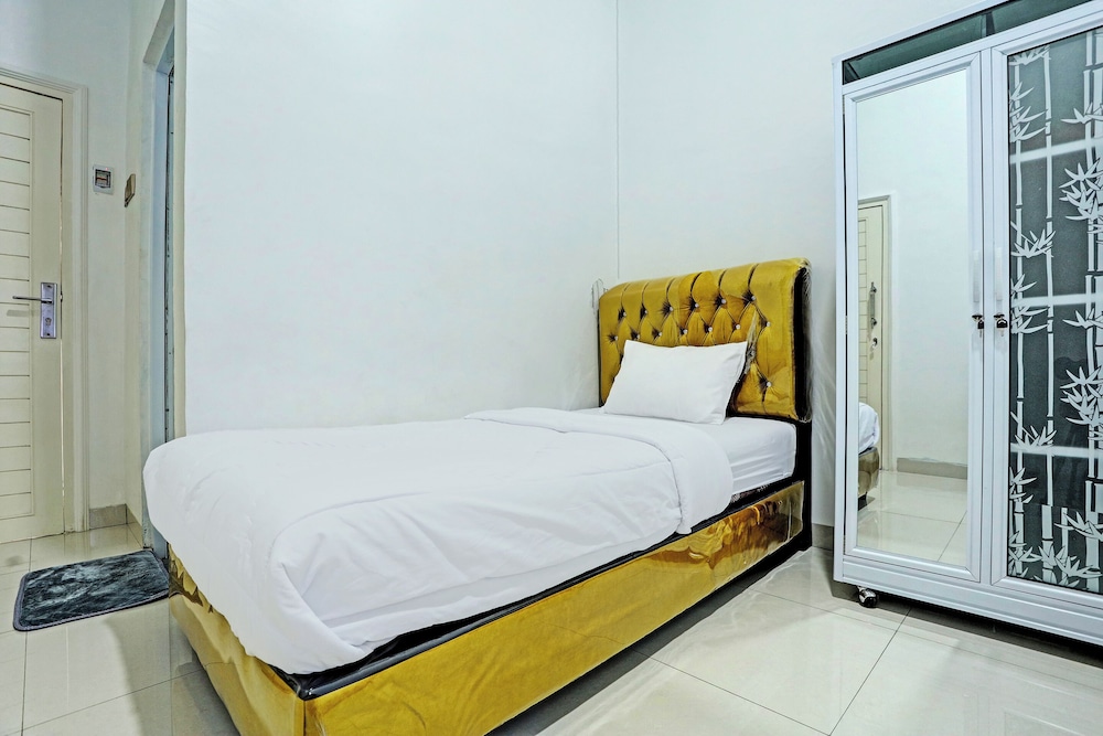 Deluxe Twin Room photo 2