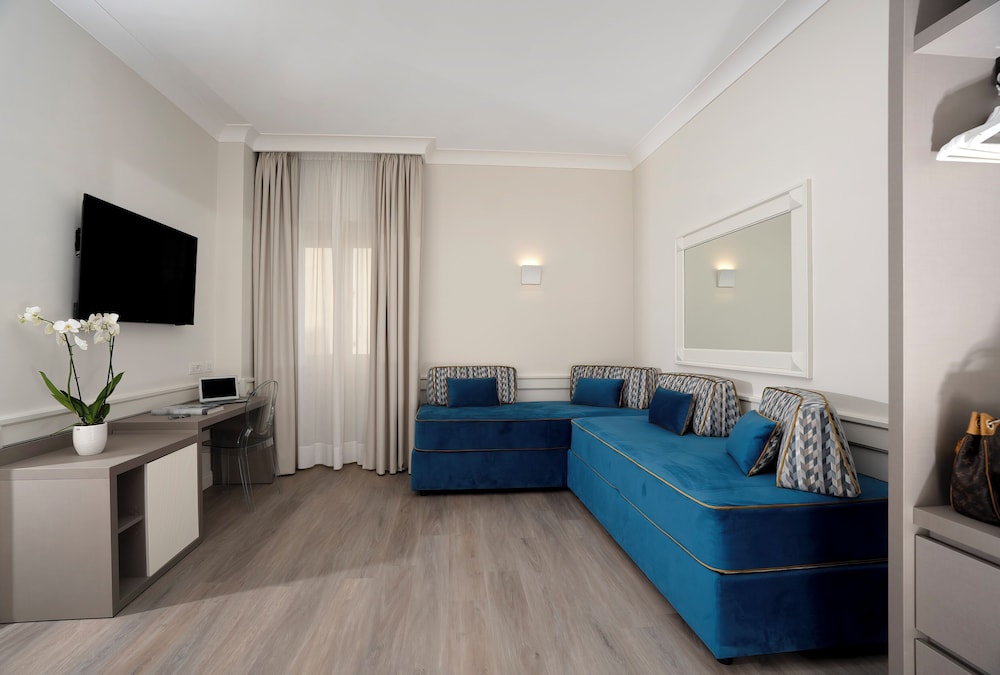 Family Suite thumbnail 5