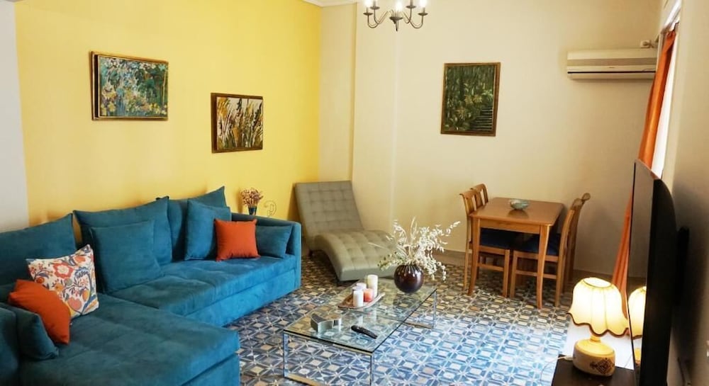 Comfort Apartment photo 1