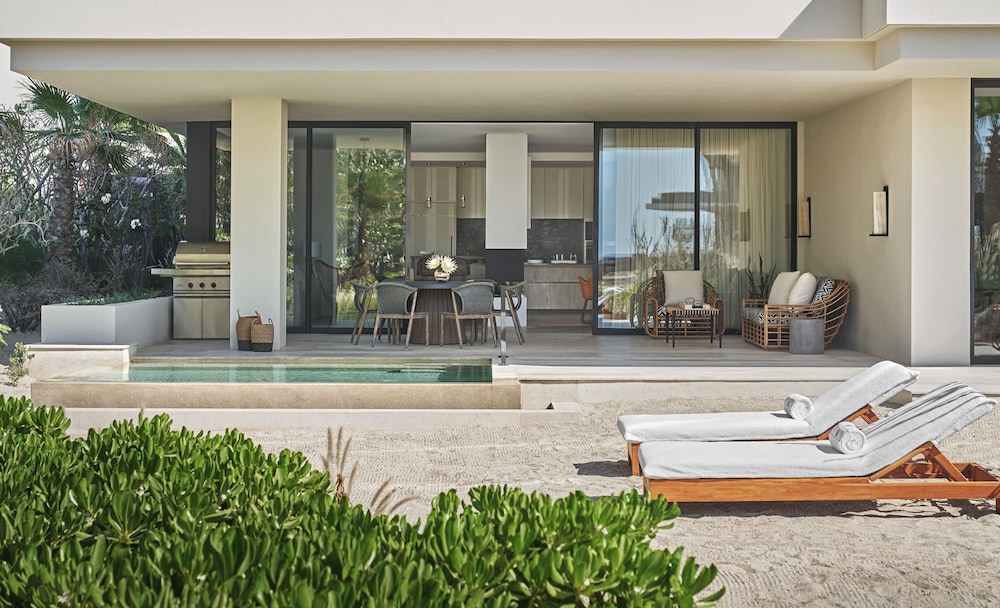Room, 4 Bedrooms, Non Smoking, Ocean View (Residence) - Photo 8