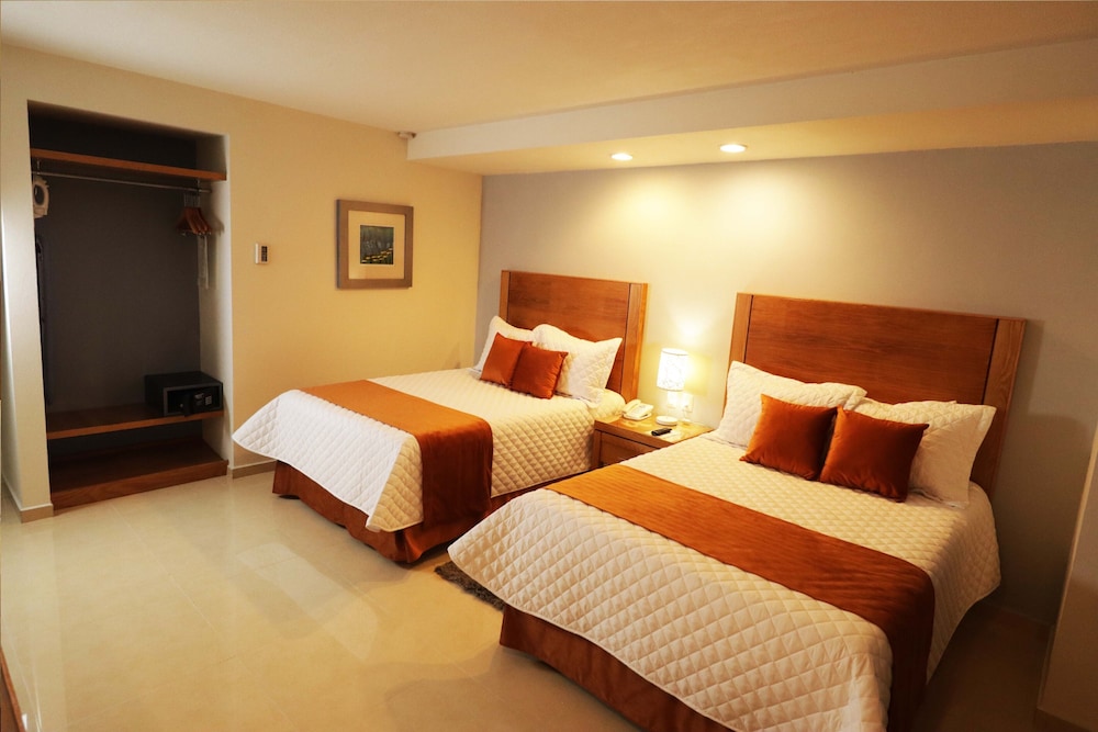 Standard Double Room, 2 Double Beds photo 3
