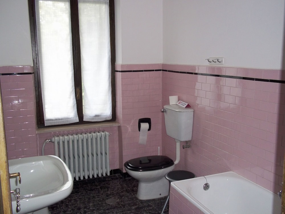 Comfort Double Room, Private Bathroom photo 3