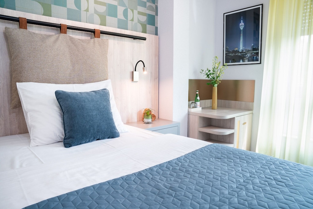 City Single Room