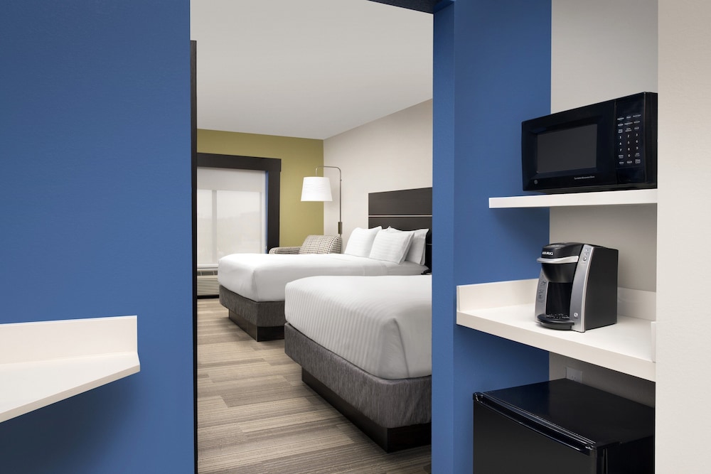 Standard Room, Accessible (Communications, Mobility, Access Tub) - Photo 1