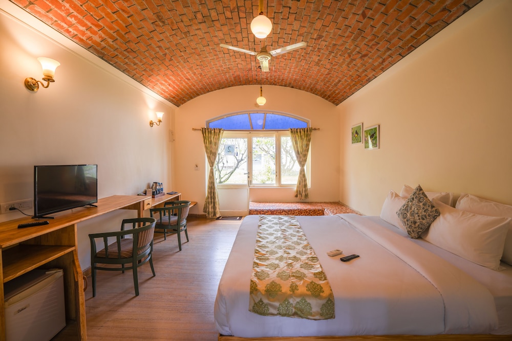 Deluxe Double Room photo 2