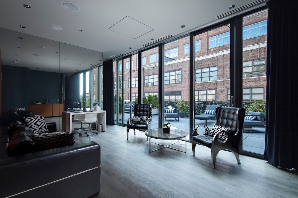 Suite, 3 Bedrooms, Terrace (South Tower)