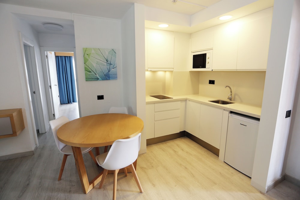 Apartamento, 2 Habitaciones, Edificio Anexo (4 Adultos Y 1 Niño)