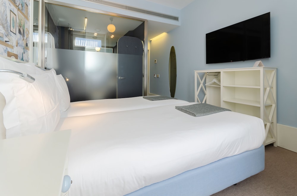 Classic Double or Twin Room - Photo 5