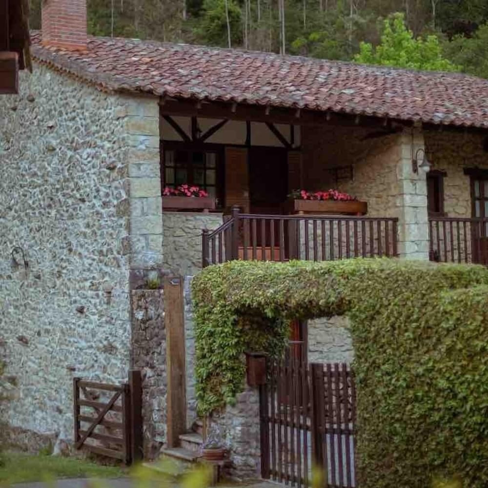 Estudio, Baño Privado, Vista al Jardín (El Pajar)