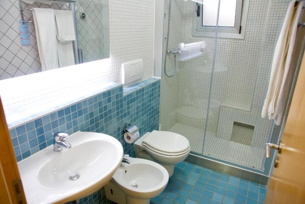 Luxury Room, 2 Bedrooms, Sea View photo 3
