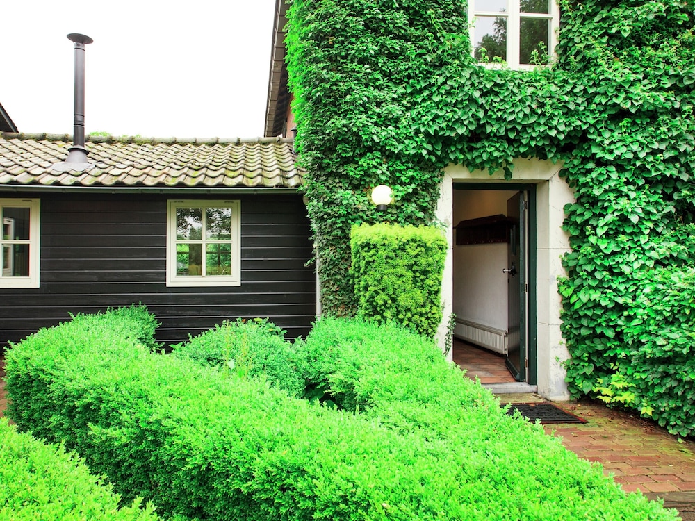 House photo 2