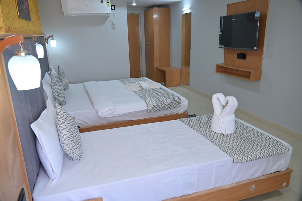 Deluxe Triple Room - Photo 6