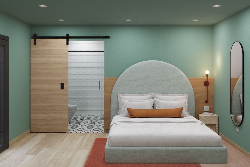Room, 1 King Bed, Terrace - Photo 2