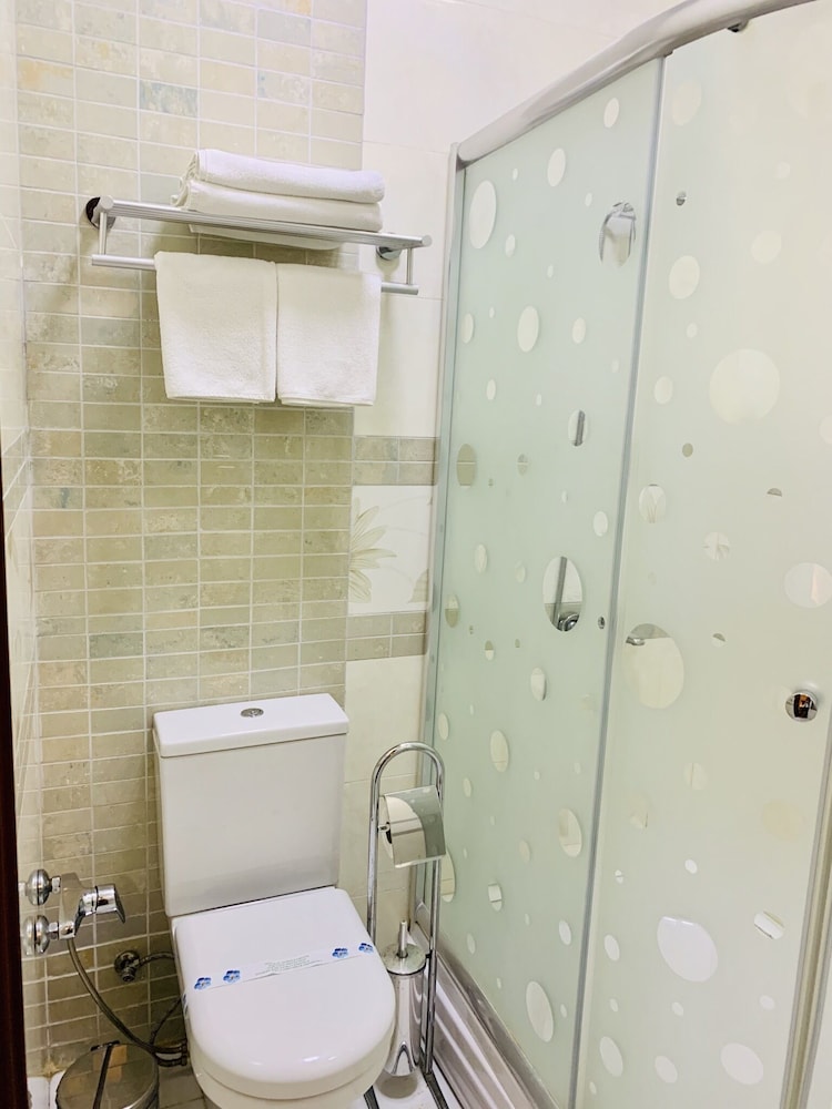 Standard Triple Room photo 3