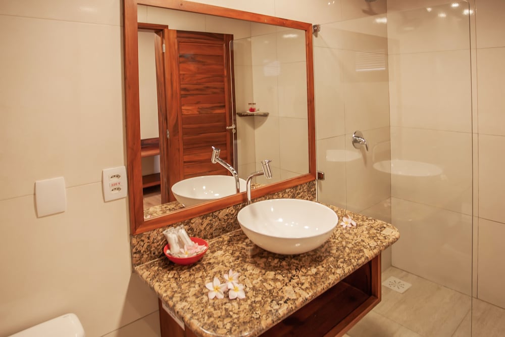 Suite, Garden Area photo 2