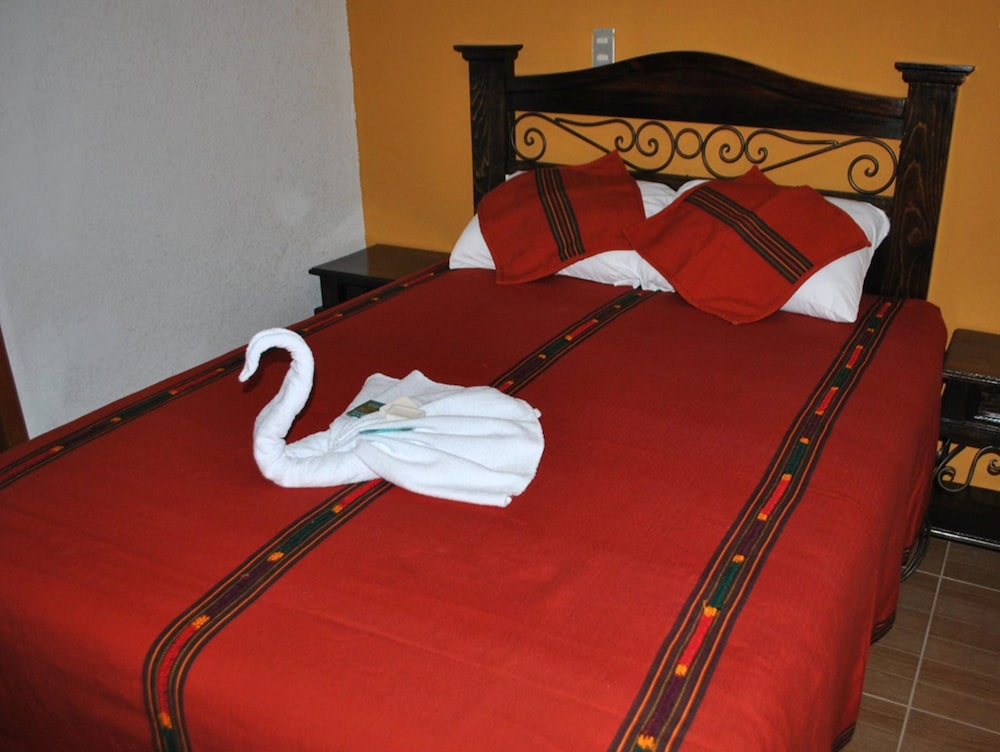 Classic Single Room, 1 Double Bed, Non Smoking photo 2
