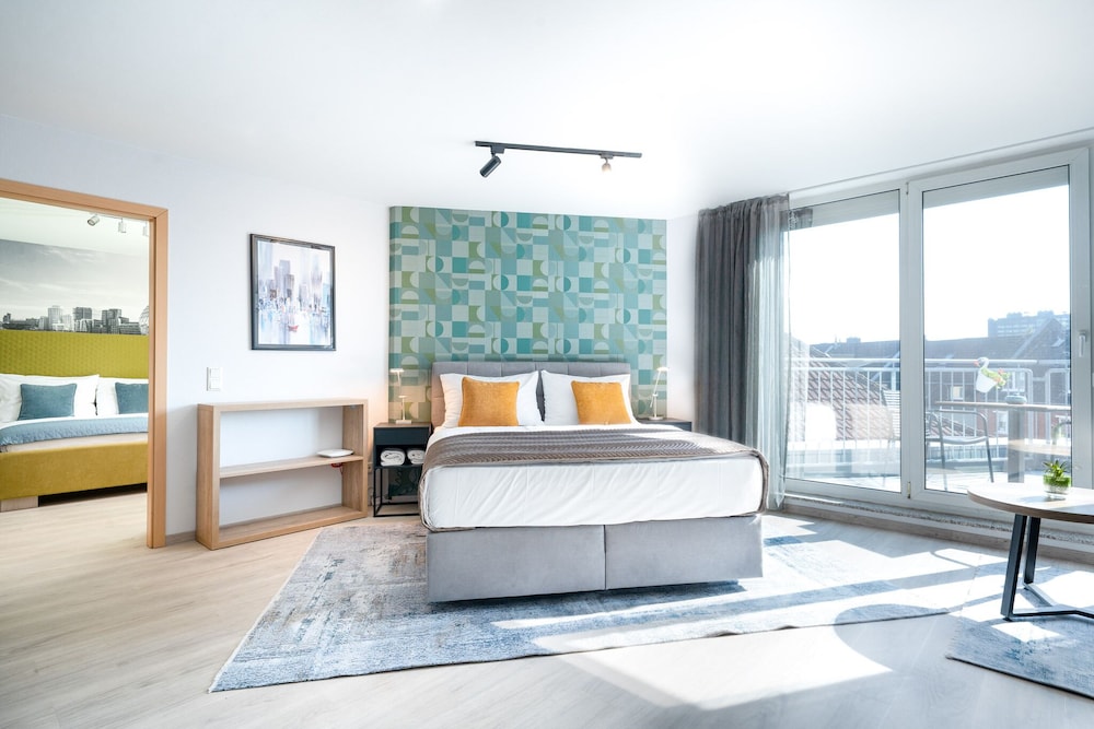 Apartment, 2 Bedrooms, Patio