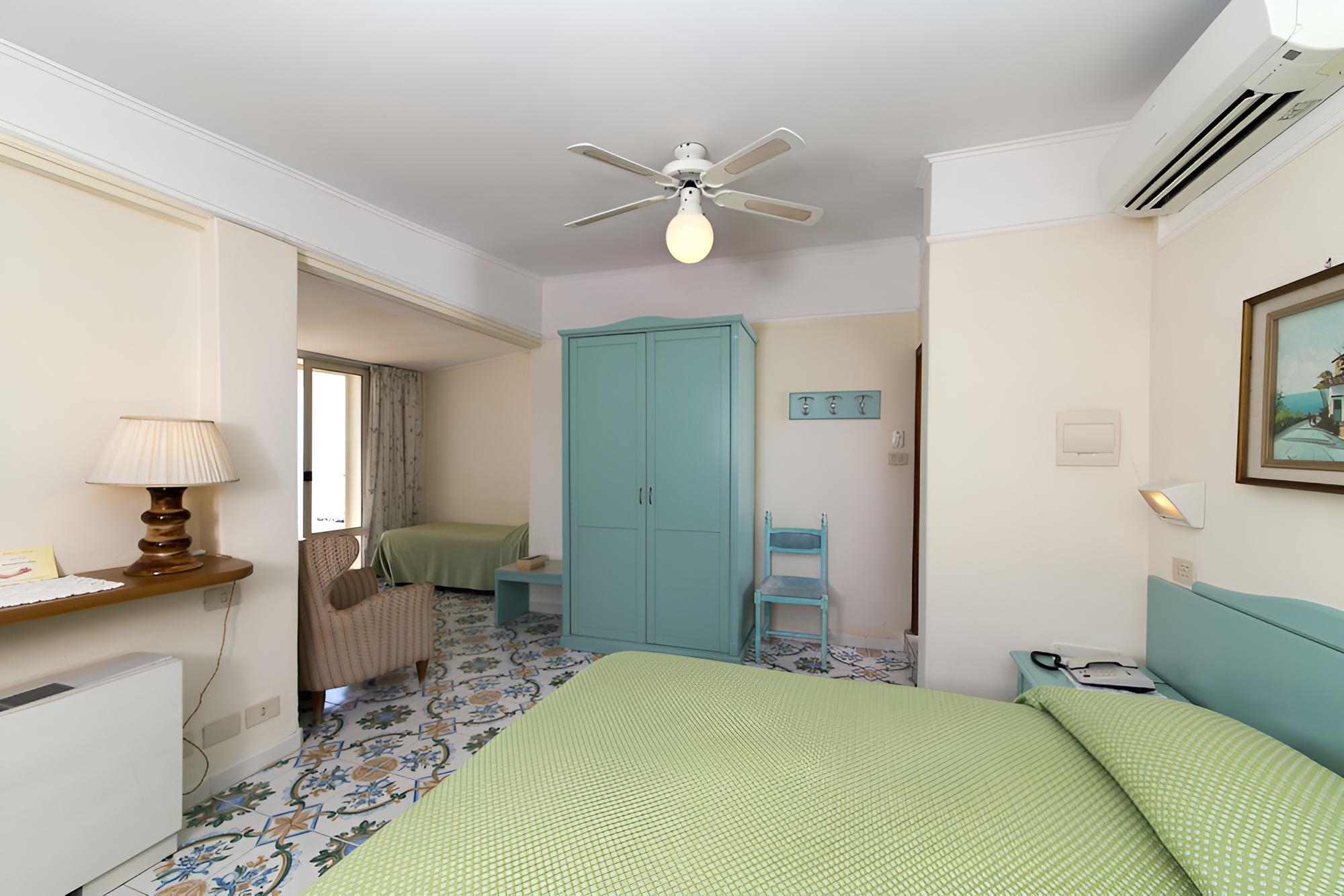 Triple Room photo 3