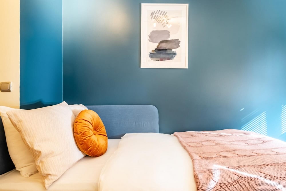 Apartment photo 1