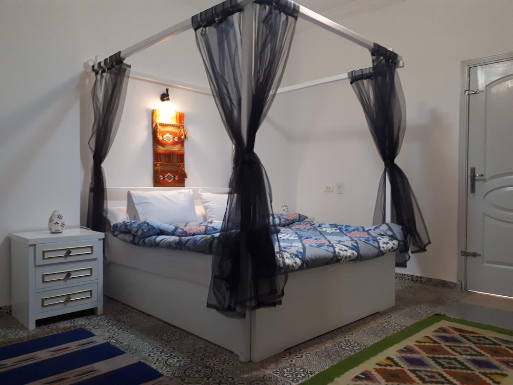 Romantic Double Room, 1 King Bed photo 3