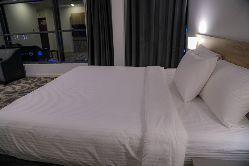 Junior Studio Suite, 1 Bedroom, City View - Photo 4