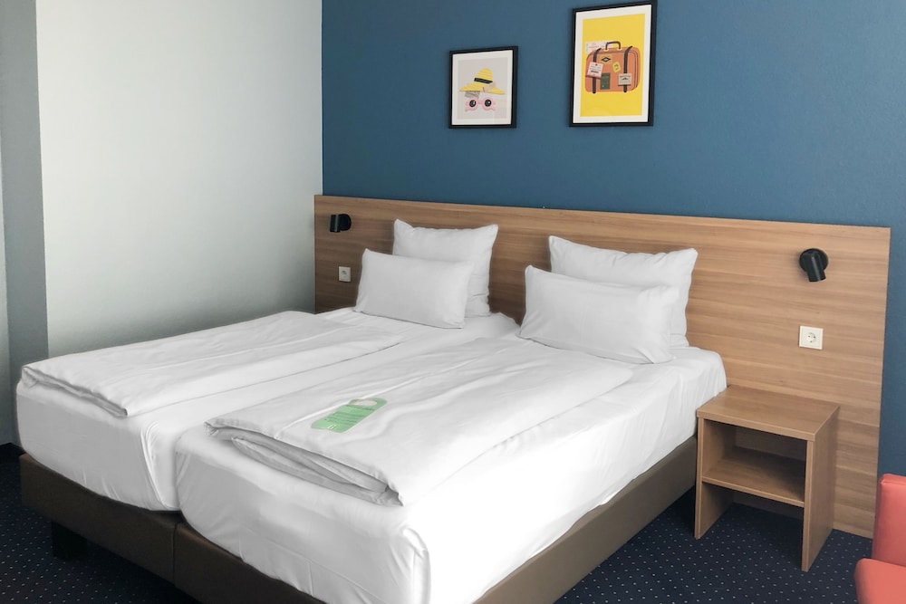Standard Room, 1 Twin Bed, Garden View photo 2