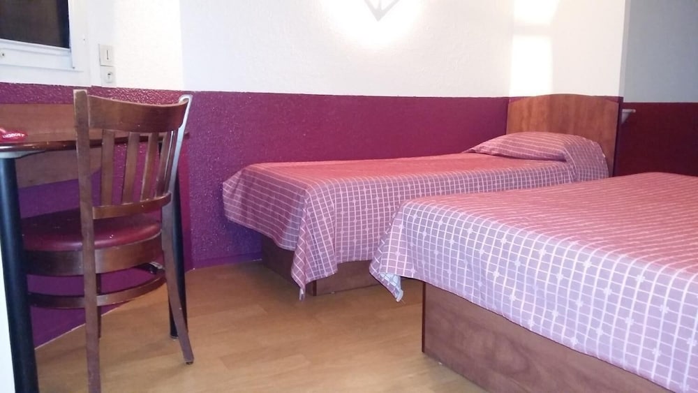 Twin Room photo 1