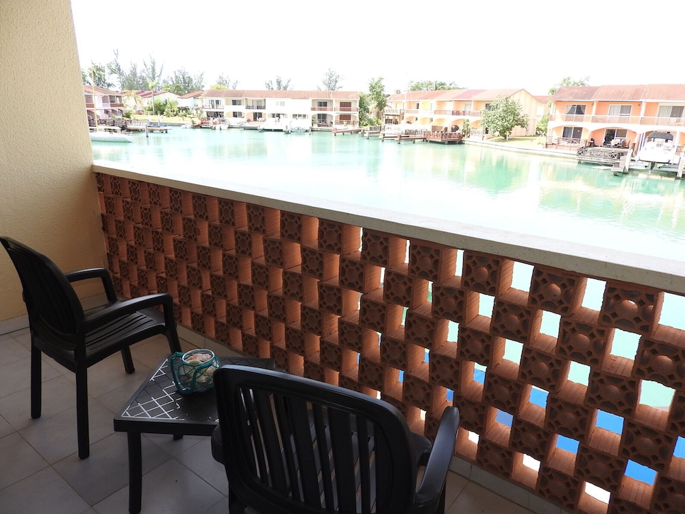 Deluxe Villa, 2 Bedrooms, Kitchen, Harbor View photo 3