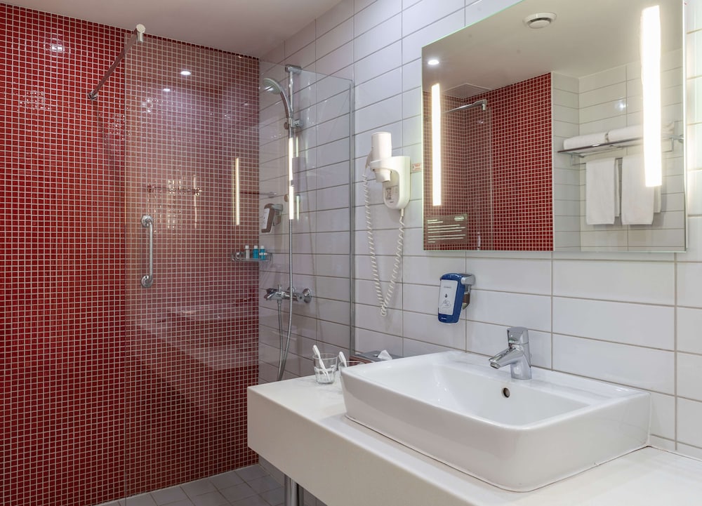Standard Room, City View photo 3