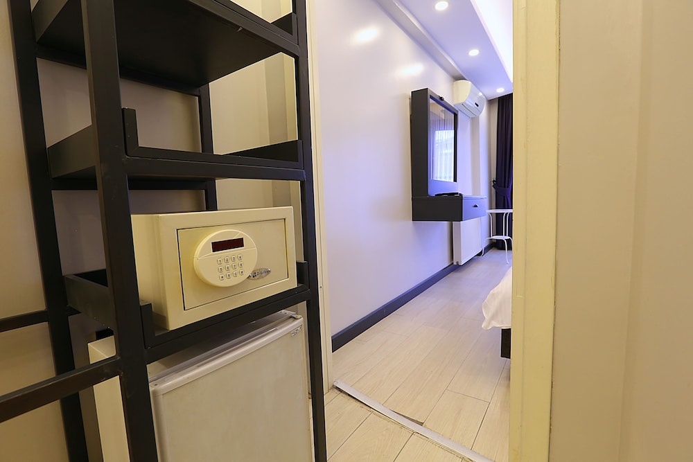 Deluxe Double Room, Balcony, Sea View photo 3