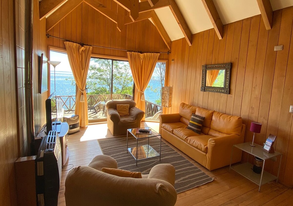 Bungalow, 2 Bedrooms, Balcony, Lake View (4 people) photo 3
