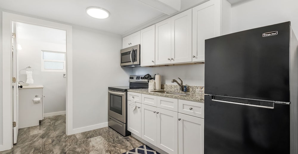 Condo, 1 Queen Bed with Sofa bed, Patio (Waterview)