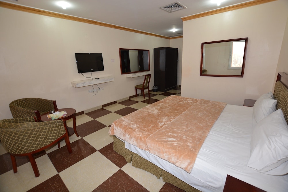 Deluxe Room, 2 Bedrooms photo 3