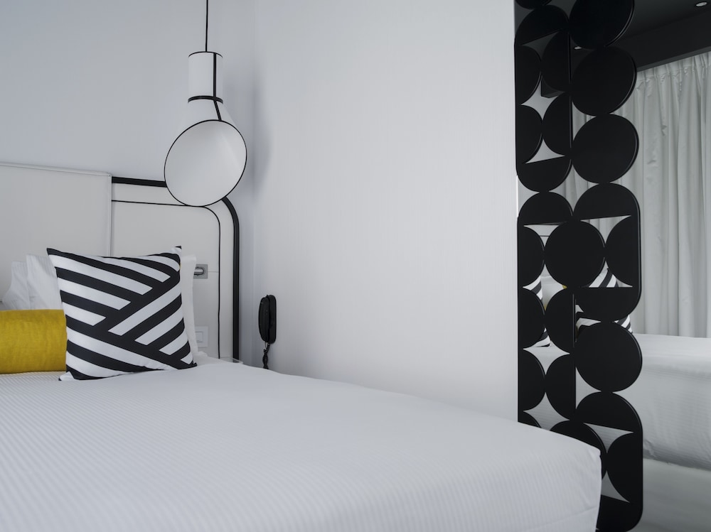 Deluxe Comfort Room photo 2