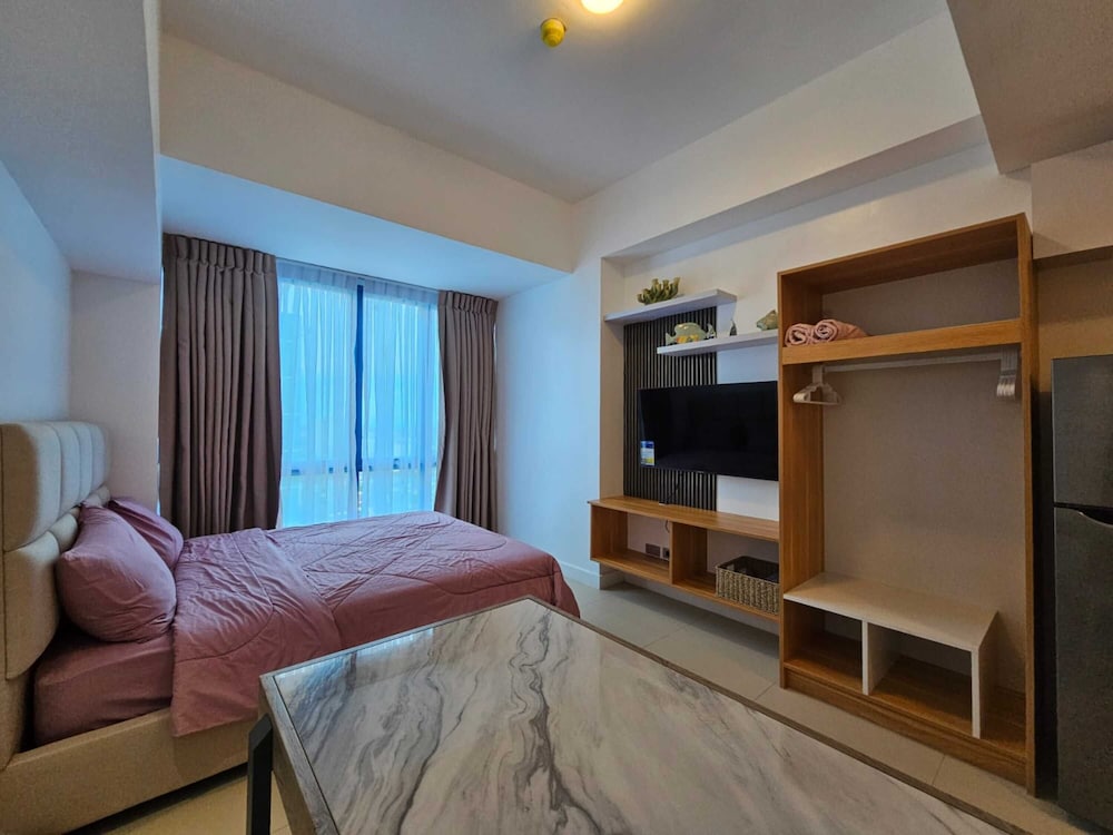Comfort Studio, 1 Queen Bed, Non Smoking, Kitchen