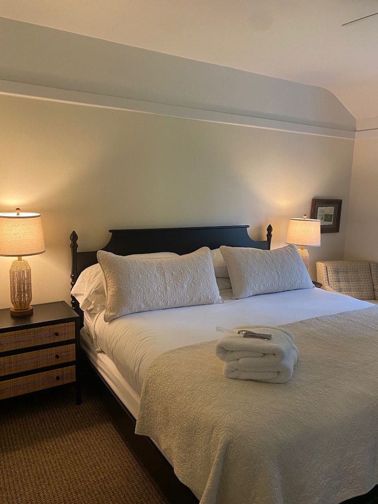 Standard Room photo 2